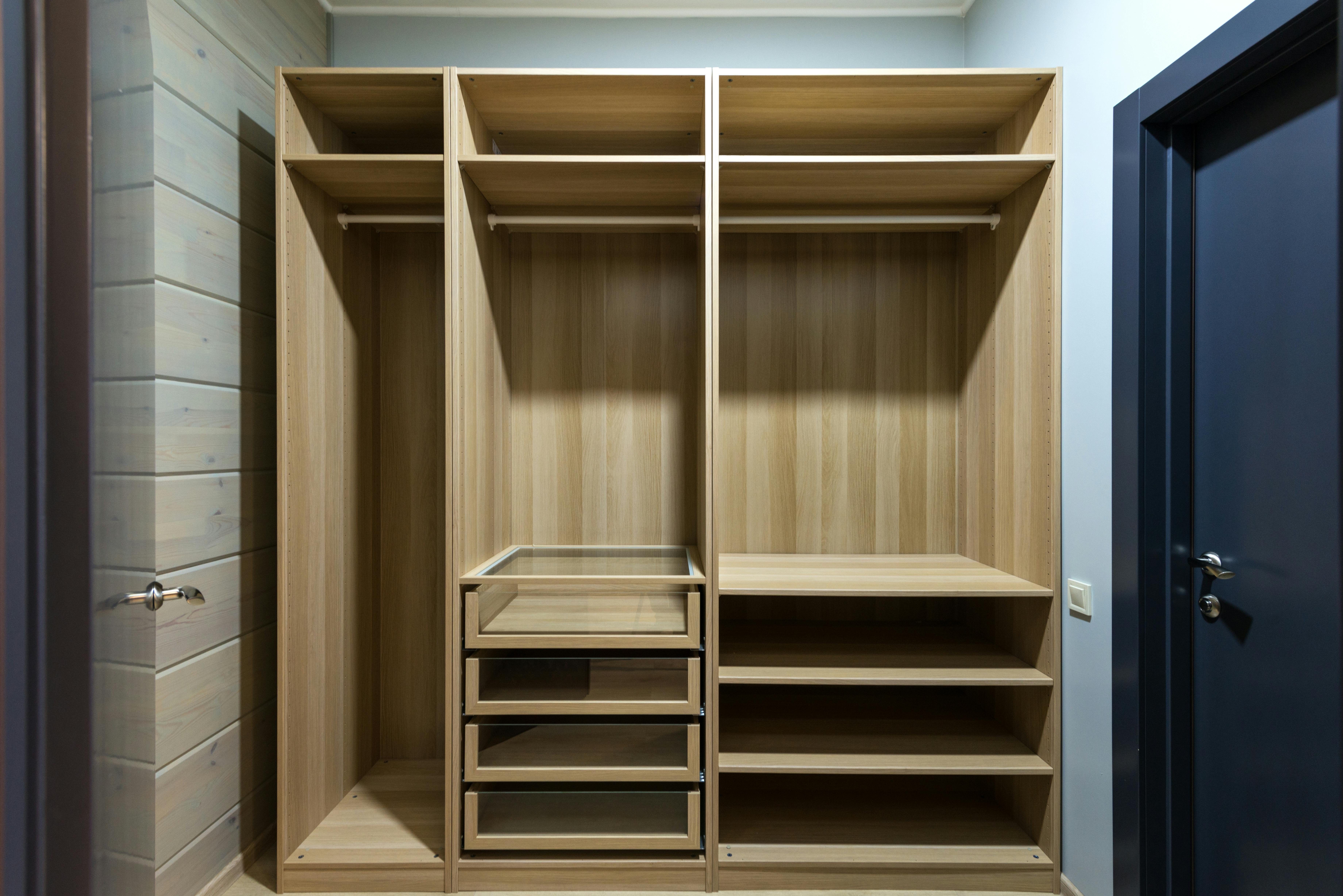 Custom Built-in Wardrobe with Drawers